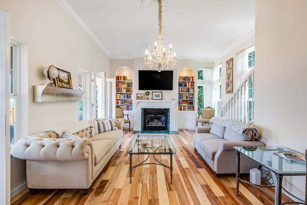 Oceanfront 4 Bedroom Family Home with Private Beach Access and Fire Pit