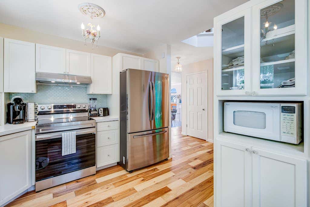 Oceanfront 4 Bedroom Family Home with Private Beach Access and Fire Pit