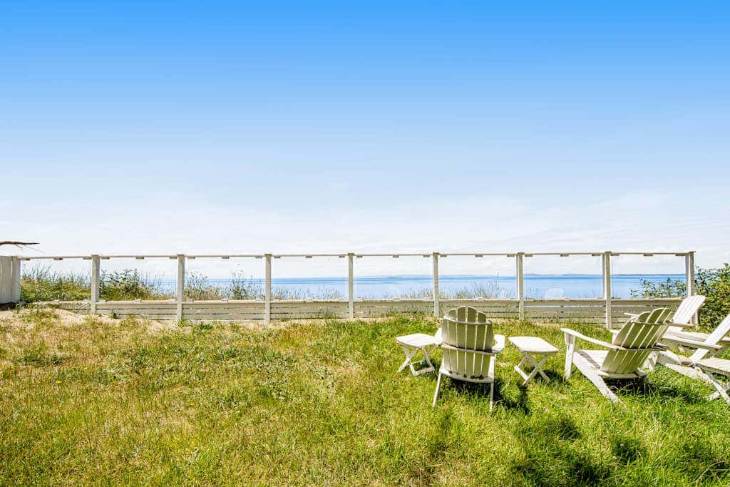 Oceanfront 4 Bedroom Family Home with Private Beach Access and Fire Pit