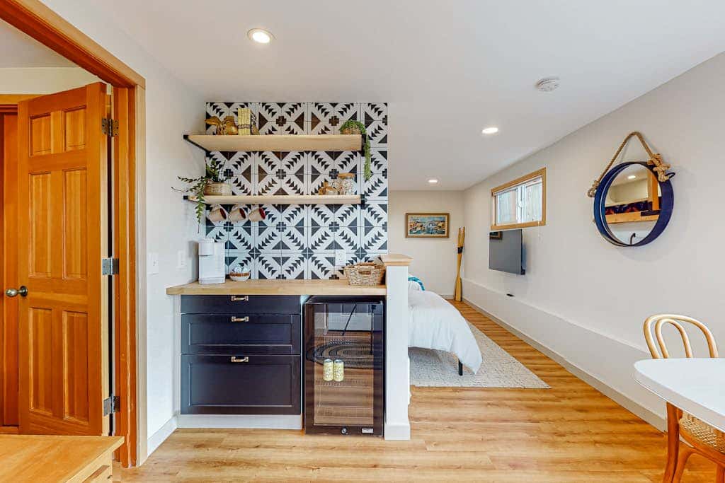 Relaxing Pet Friendly House with Hot Tub and Stunning Sea Views