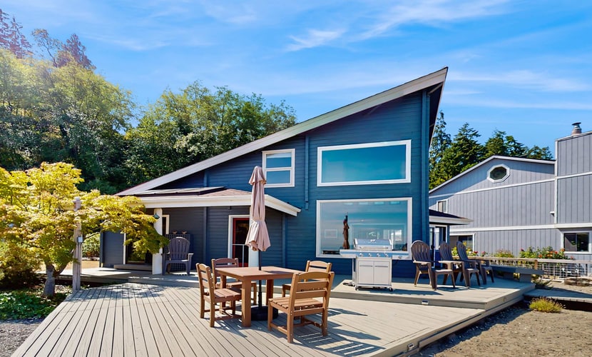Sea Side Cedar
