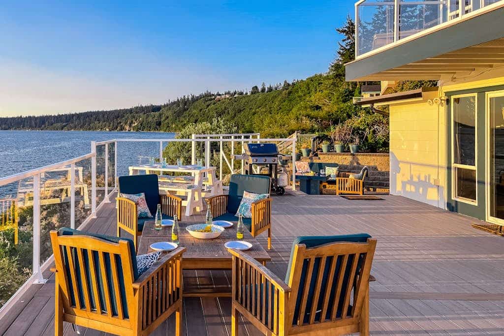 Waterfront paradise with private beach, hot tub, & sound views - dogs OK