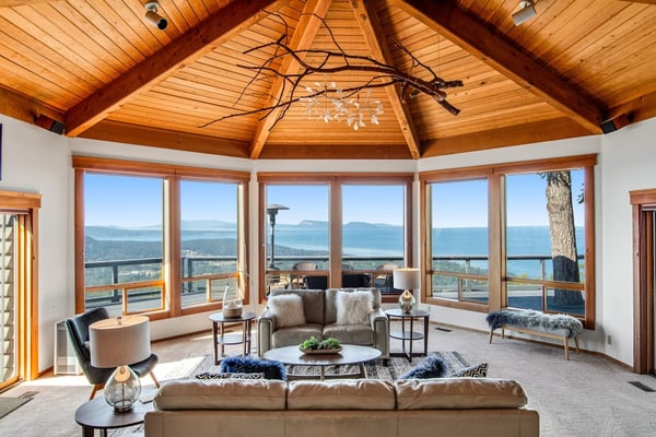 Buck Mountain Home
