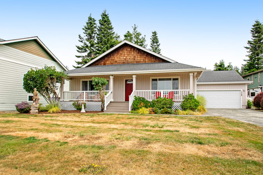 Charming Island House with Beach Access, Tennis Courts, and Backyard