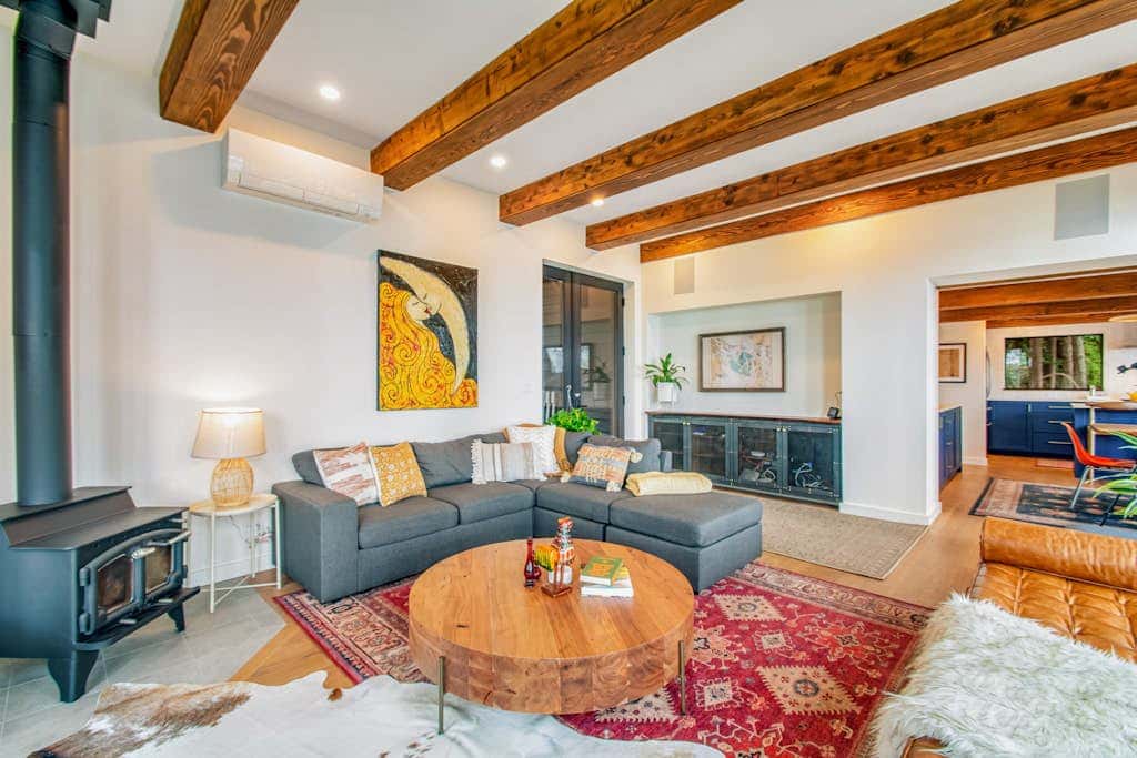 Stylish Waterfront Oasis with Hot Tub, Fiber Optic Internet, and Entertainer's Deck