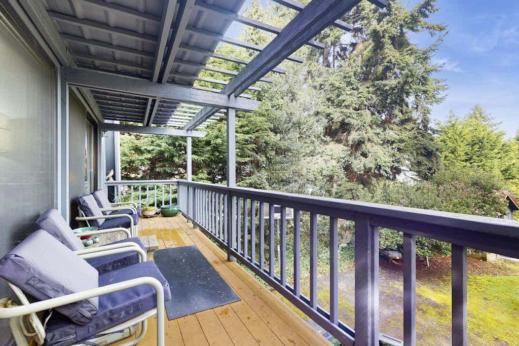 Cozy Island Retreat near Beaches, Trails, and Langley!