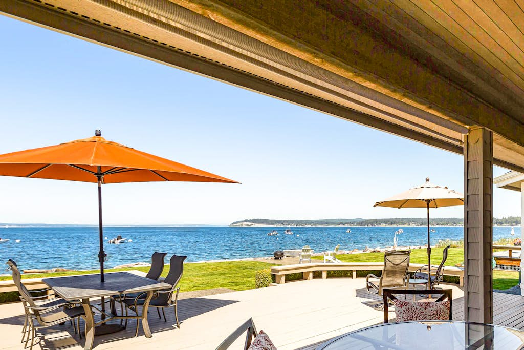 3 BR Waterfront Retreat with Private Beach Access and Stunning Ocean Views