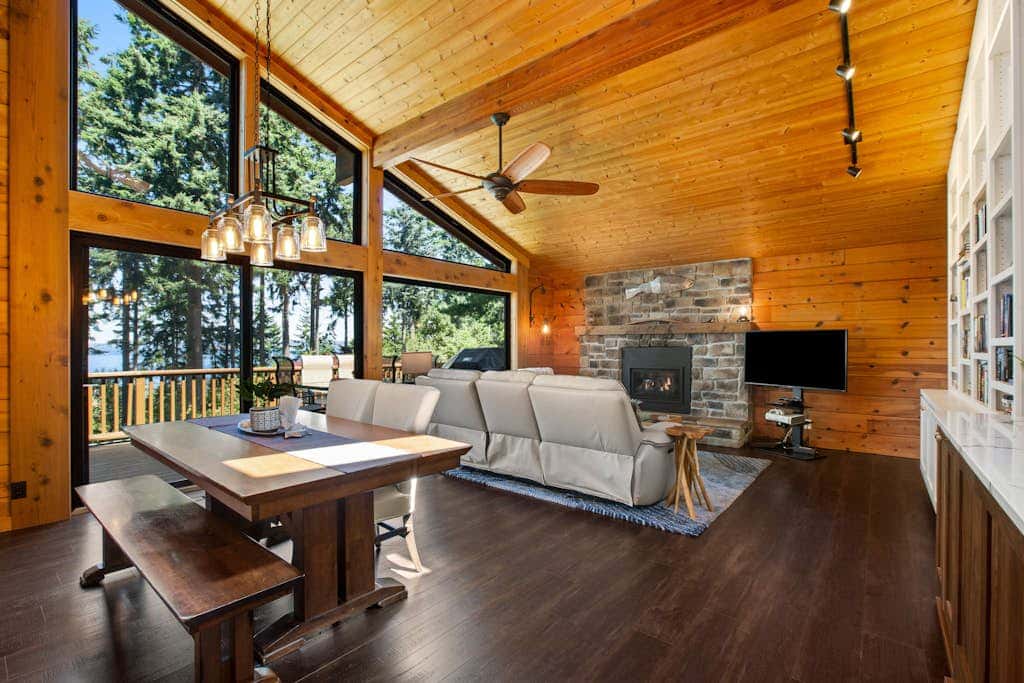 Stunning Ocean View Cabin in Coupeville with Private Beach Access