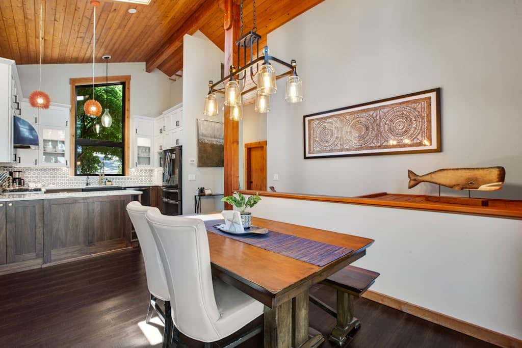 Stunning Ocean View Cabin in Coupeville with Private Beach Access