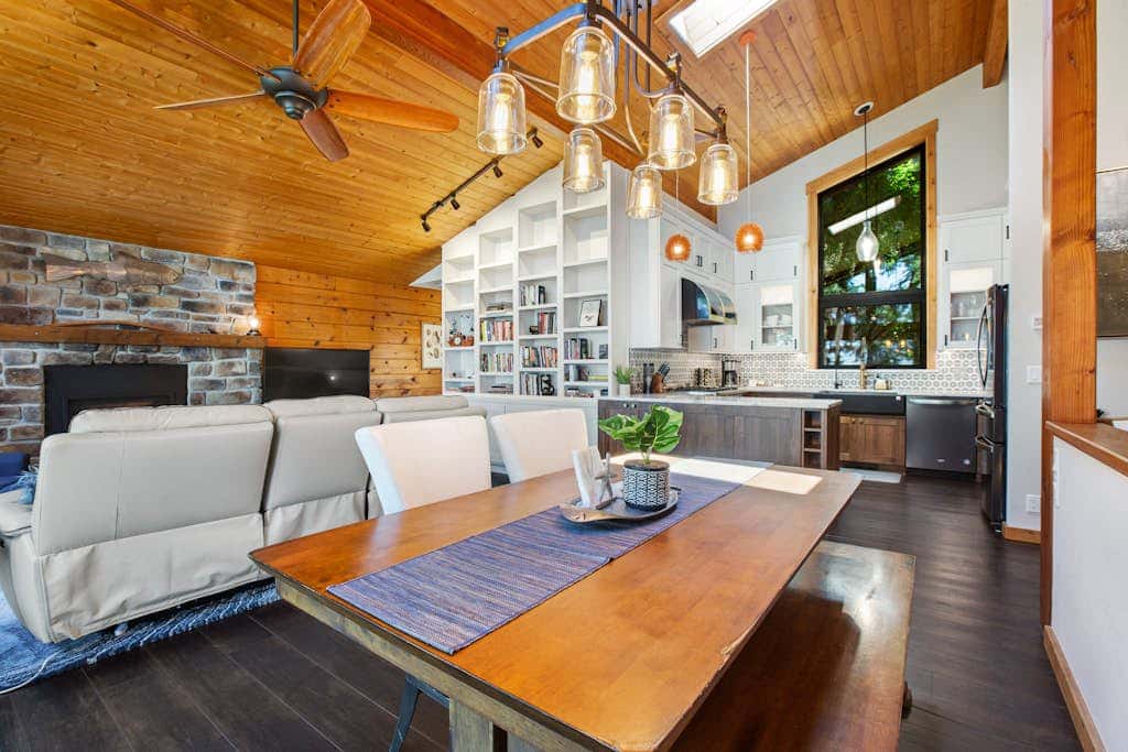 Stunning Ocean View Cabin in Coupeville with Private Beach Access