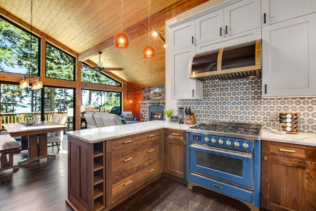 Stunning Ocean View Cabin in Coupeville with Private Beach Access