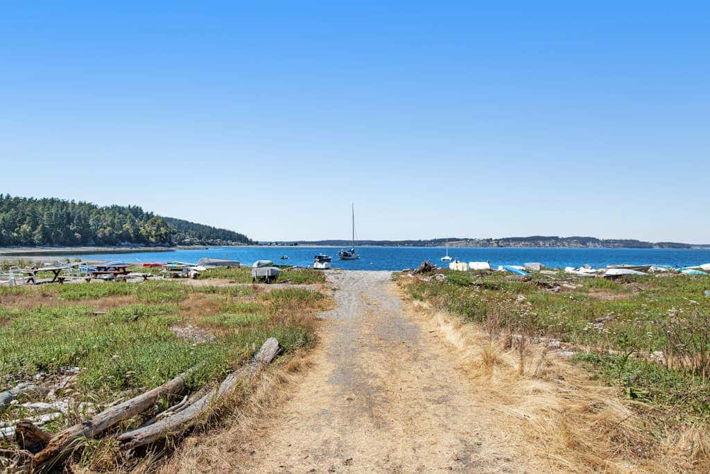 Stunning Ocean View Cabin in Coupeville with Private Beach Access