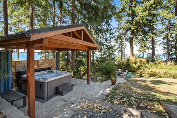 Rhodena Beach Cottages