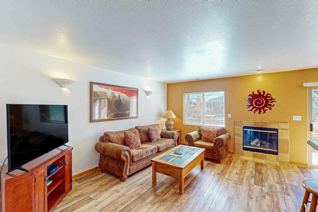 Golf Course Front Condo with Seasonal Pool & Views - Walk to Steel Bender Trail