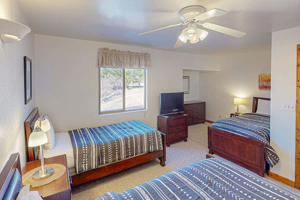 Golf Course Front Condo with Seasonal Pool & Views - Walk to Steel Bender Trail