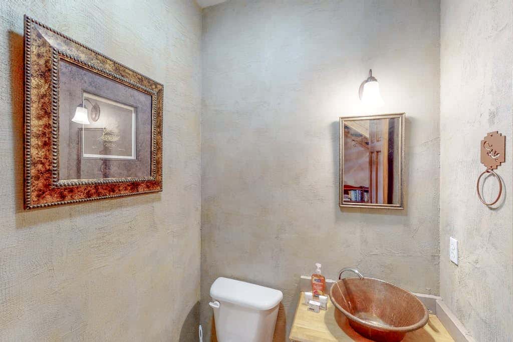 Luxury Home with Spectacular Views and Hot Tub - Walk to Golf Course