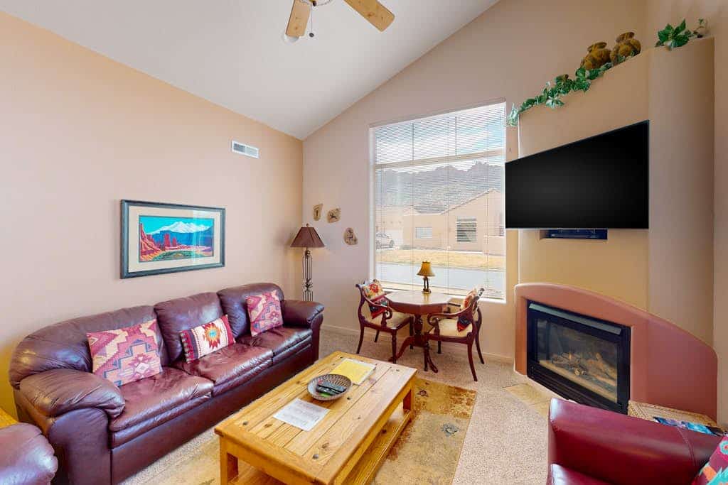 Rim Village H4