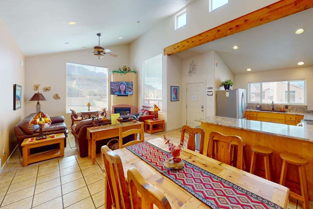 Spacious Family Friendly Home near Downtown with Seasonal Pool & Hot Tub