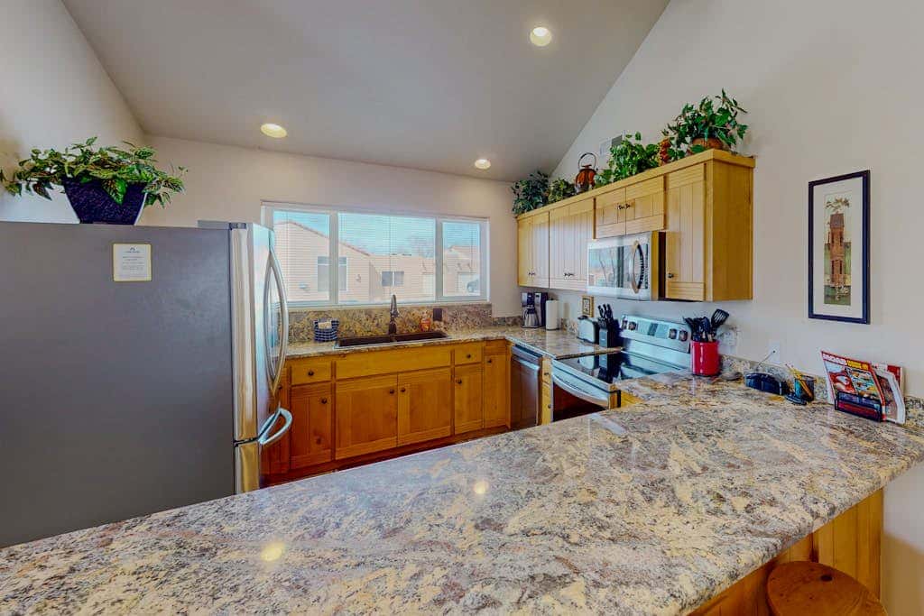 Spacious Family Friendly Home near Downtown with Seasonal Pool & Hot Tub