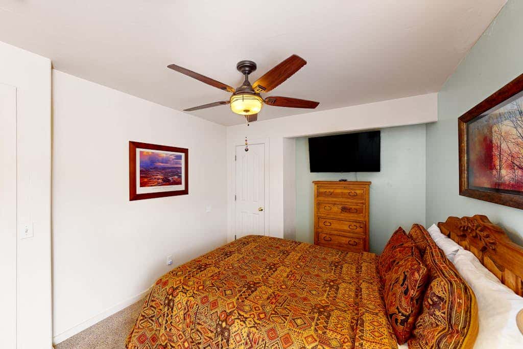 Spacious Family Friendly Home near Downtown with Seasonal Pool & Hot Tub