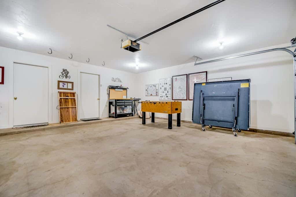 Spacious Family Friendly Home near Downtown with Seasonal Pool & Hot Tub