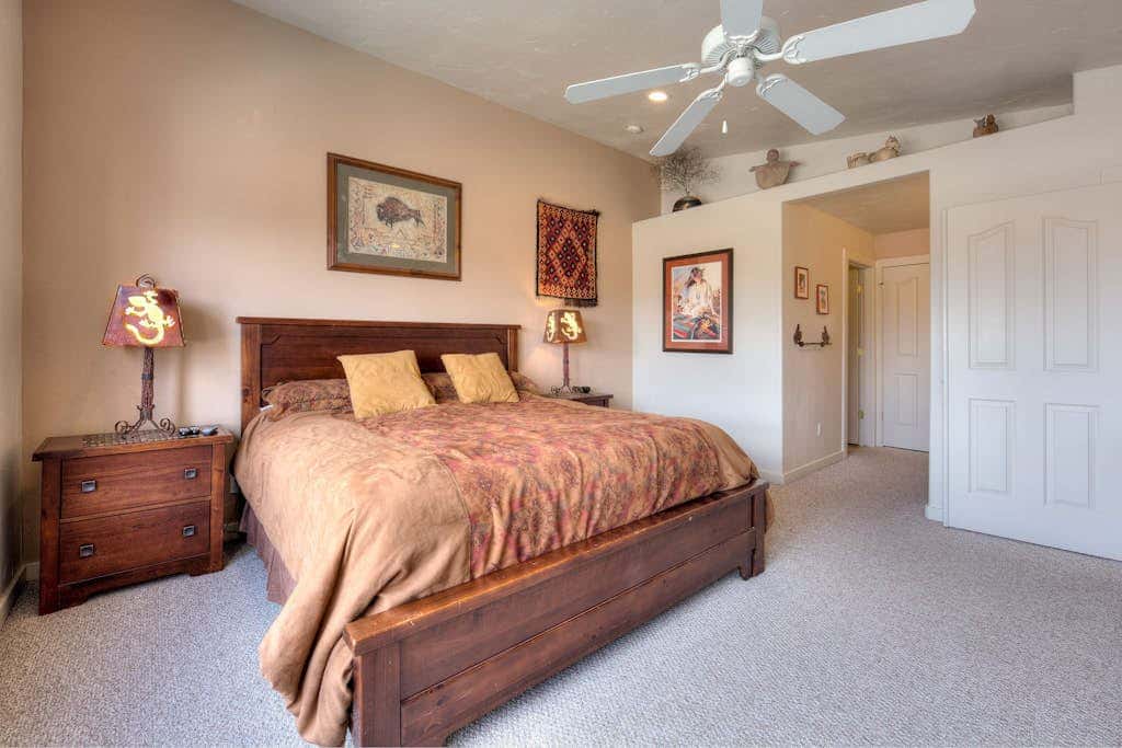 Mountain Rim Village View Home with Private Hot Tub and Shared Pool - Dog Friendly