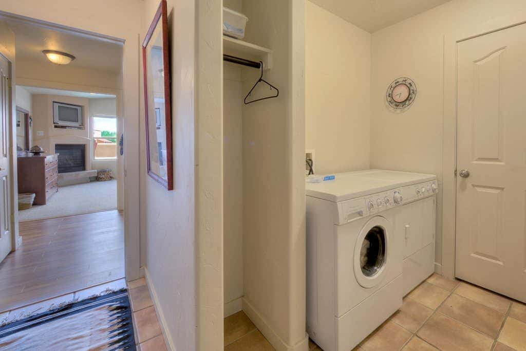 Mountain Rim Village View Home with Private Hot Tub and Shared Pool - Dog Friendly
