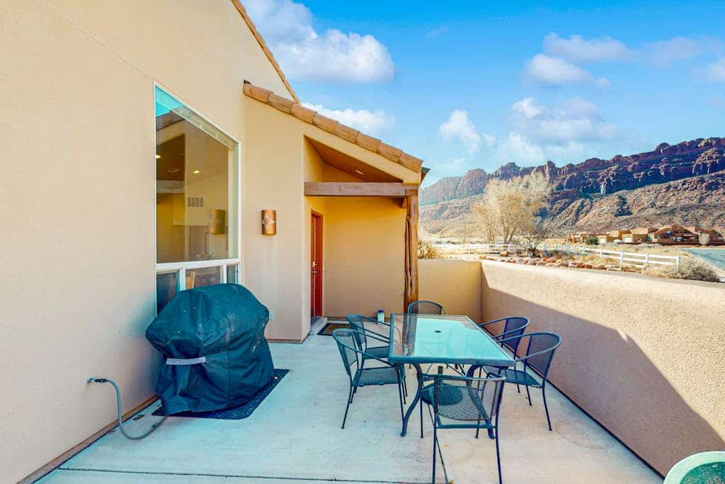 Rim Village O4