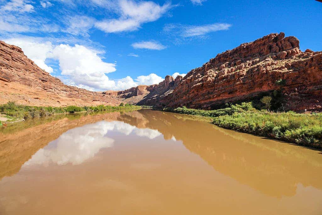 Updated Dog-Friendly Condo with Seasonal Pool & Hot Tub - Near Arches