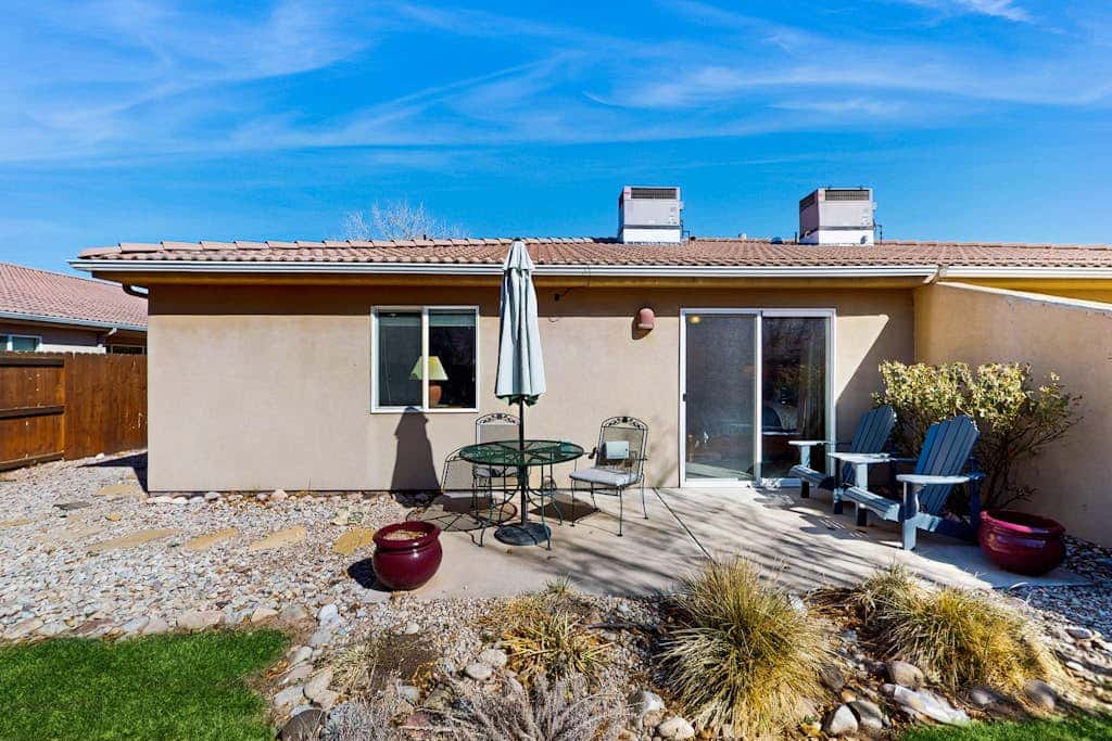 Beautiful Dog-Friendly Home with Shared Indoor Pool, Yard, WiFi, and Fireplace