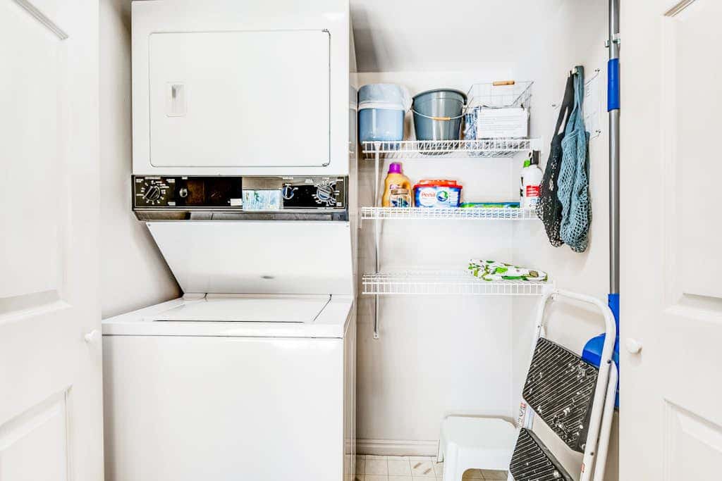 Cozy, Family-Friendly Townhouse with Free WiFi & a Seasonal Shared Pool & Spa