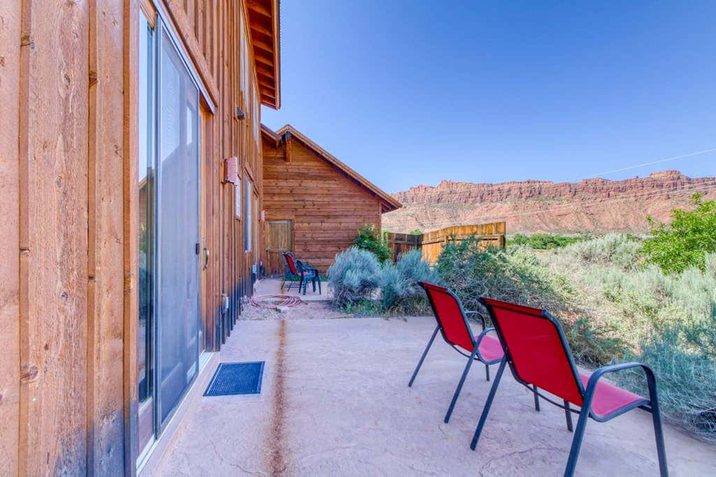 Welcoming 3BR Moab Home with WiFi and Stunning Mountain Views - Dog Friendly