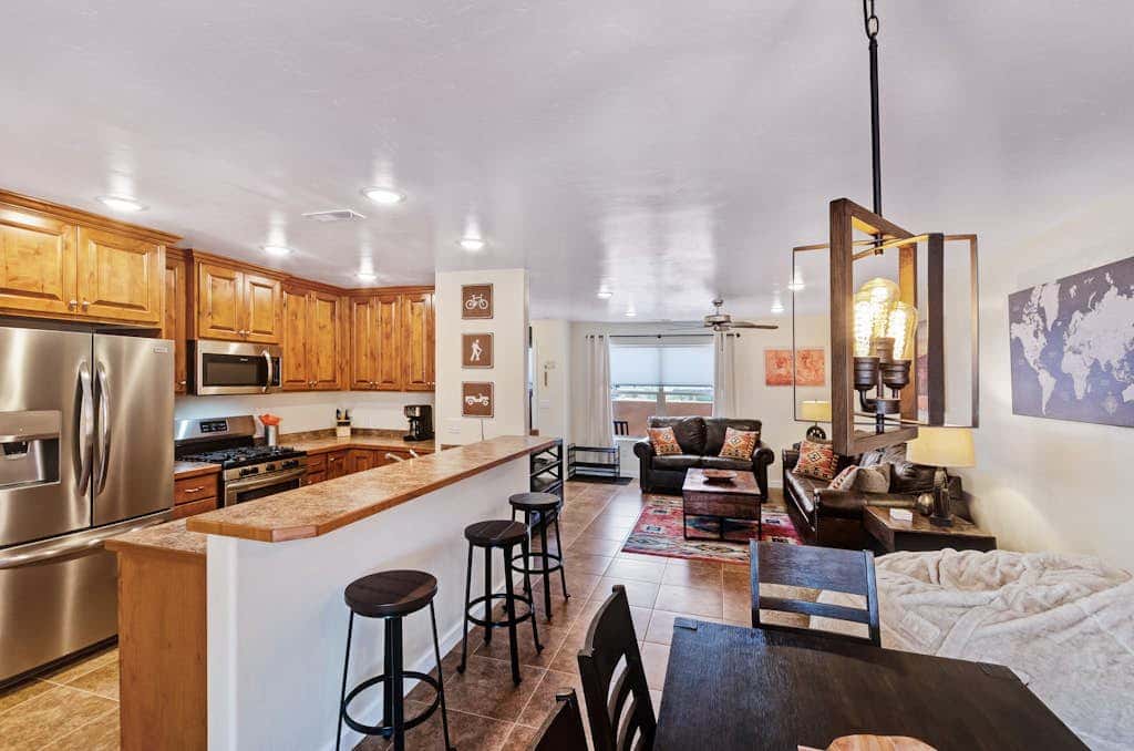 Adventure Ready Moab Townhouse with Pool and Hot Tub Access - Close to Utah's national parks