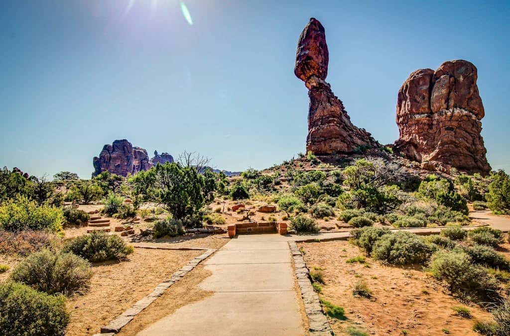 Spacious Moab Condo with Pool Hot Tub and Mountain Views
