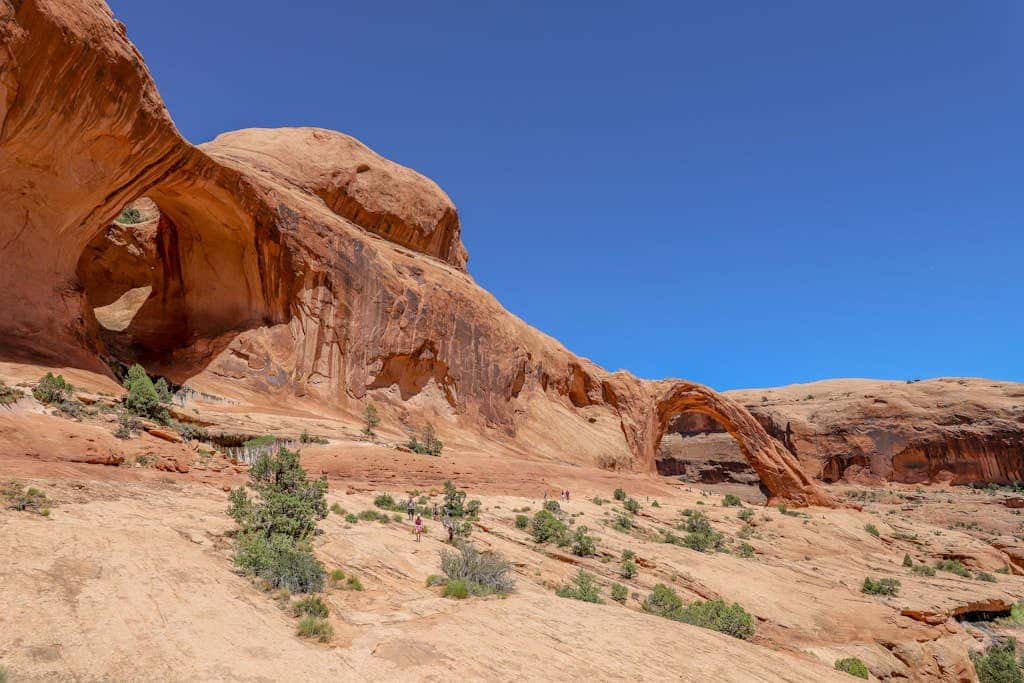 Spacious Moab Townhouse with Seasonal Pool and Hot Tub - Views and Hiking Nearby