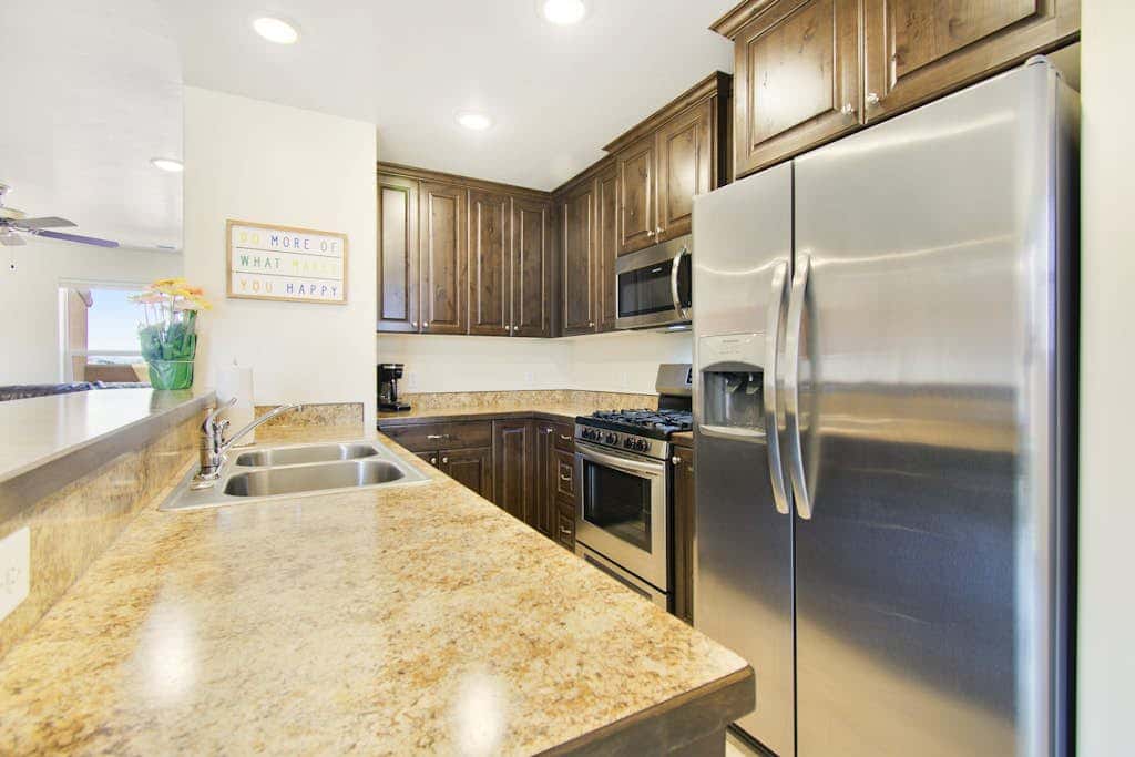 Updated Dog Friendly Condo with Pool & Hot Tub - Close to National Parks