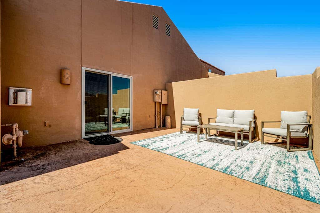 Mountain View Home with Patio, Gas Fireplace, Shared Pool and Hot Tub - Dog Friendly