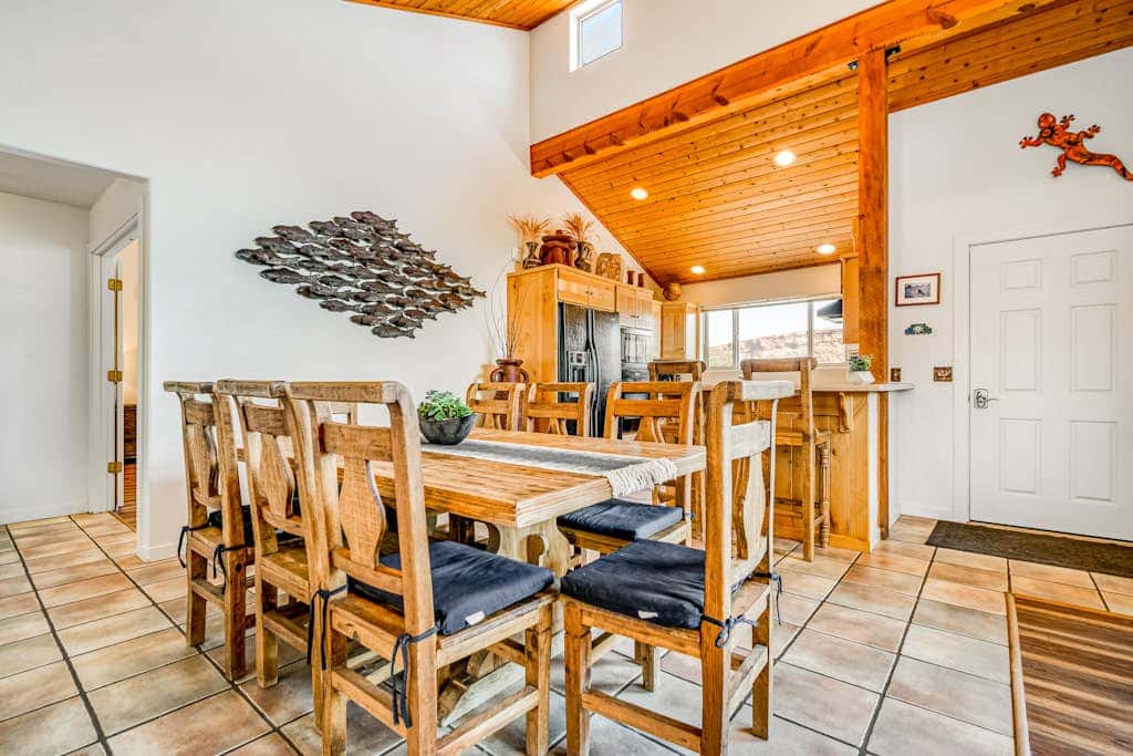 Mountain View Home with Patio, Gas Fireplace, Shared Pool and Hot Tub - Dog Friendly