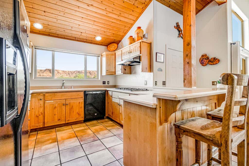 Mountain View Home with Patio, Gas Fireplace, Shared Pool and Hot Tub - Dog Friendly