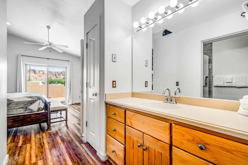 Mountain View Home with Patio, Gas Fireplace, Shared Pool and Hot Tub - Dog Friendly
