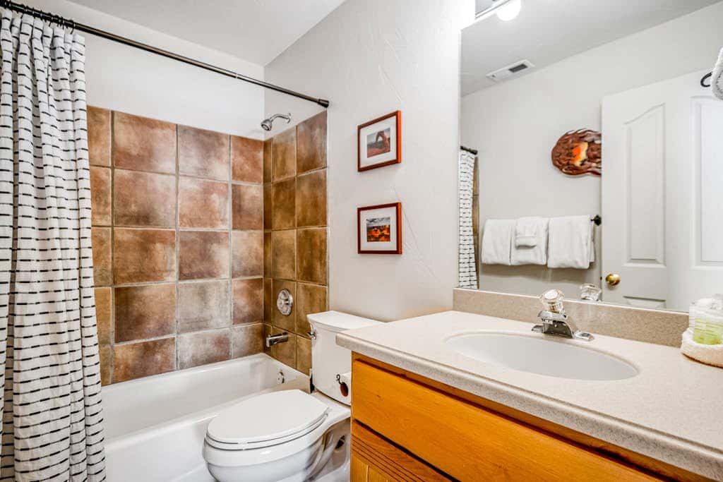 Mountain View Home with Patio, Gas Fireplace, Shared Pool and Hot Tub - Dog Friendly