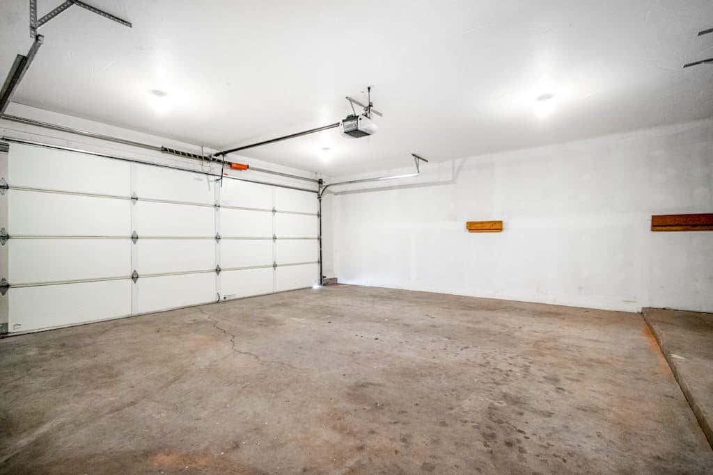 Mountain View Home with Patio, Gas Fireplace, Shared Pool and Hot Tub - Dog Friendly