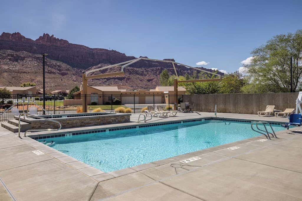 Mountain View Home with Patio, Gas Fireplace, Shared Pool and Hot Tub - Dog Friendly