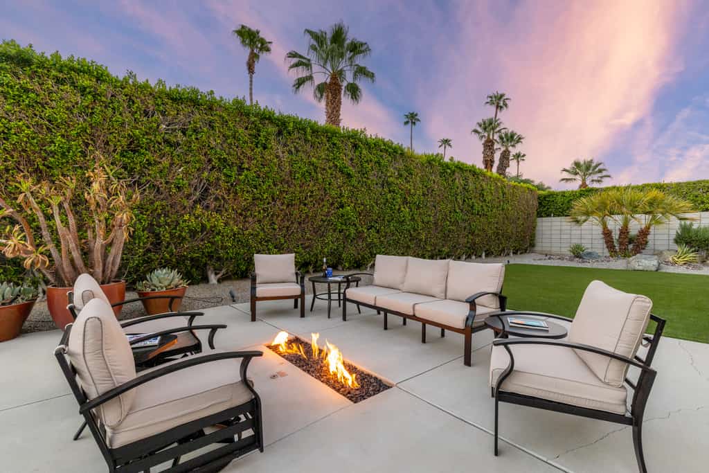 Flamingo Oasis | Private Pool & Spa | Firepit | Sleeps 6