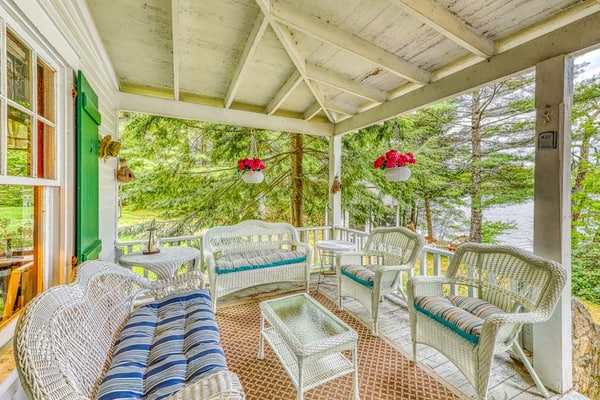Lakefront Cottage with Screened Gazebo, Dock, and Two Acres of Space