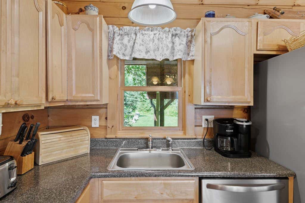 Loon Lodge
