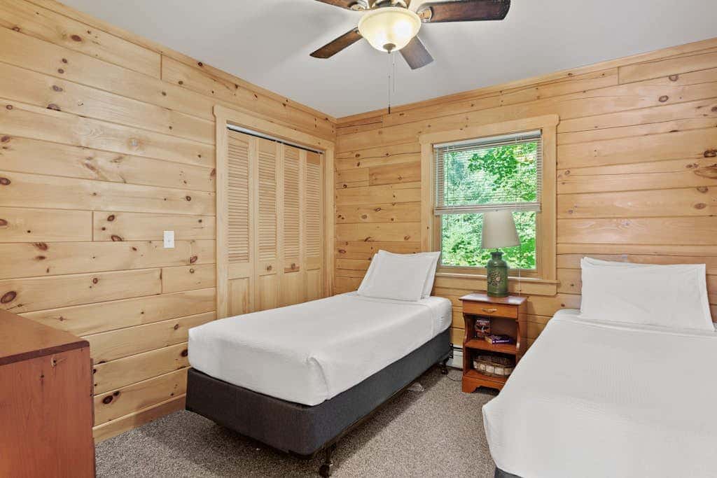 Loon Lodge