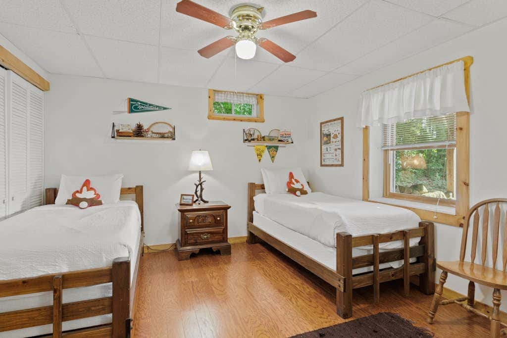 Loon Lodge
