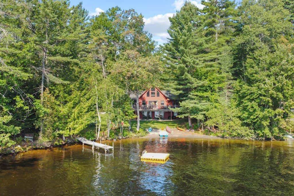 Loon Lodge