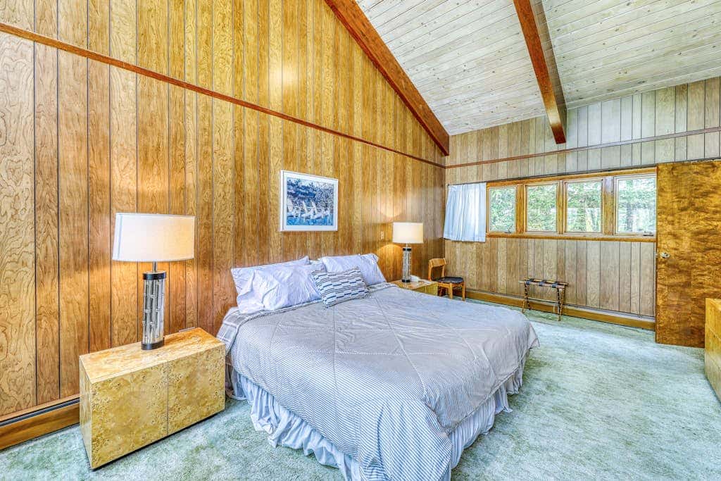 Private Contemporary